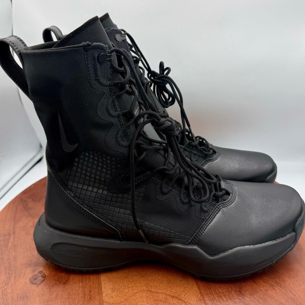 Nike SFB B2 8" Leather Tactical Military Boots Triple Black Mens 11.5 FN3717-001